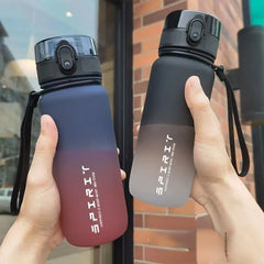 500/650/1000Ml Large Capacity Sports Water Bottle Leak Proof Plastic Cup Drinking Outdoor Travel Portable Gym Fitness Jugs